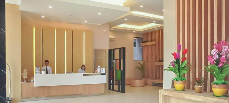 穆蒂亚拉米特拉红门酒店(Hotel Mutiara Mitra RedDoorz)图片