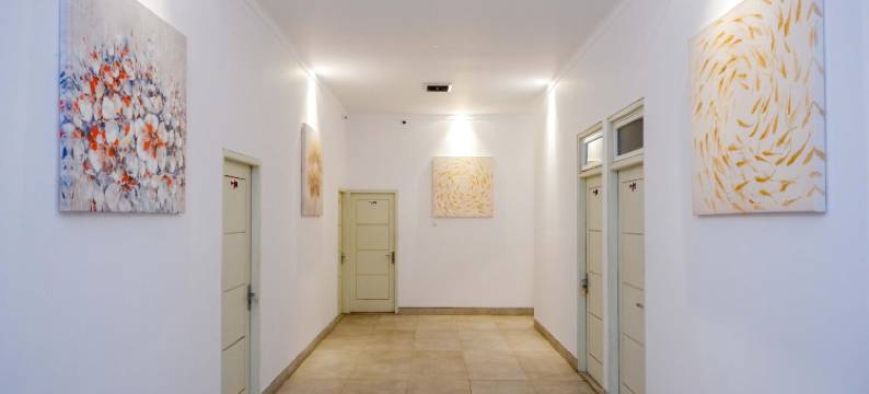 红门酒店 @ 森邦图珠库杜斯(RedDoorz Near Simpang Tujuh Kudus)图片