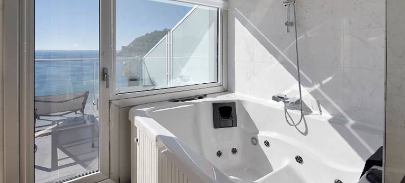 隆德勒斯伊格拉特拉酒店(Hotel de Londres y de Inglaterra)图片