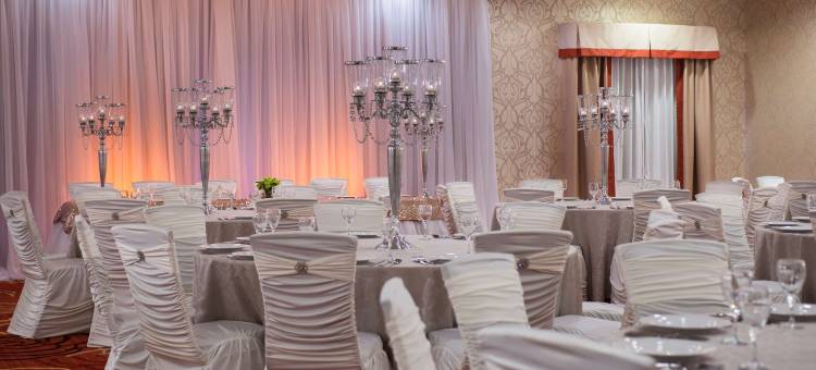 希尔顿Homewood套房-温尼伯机场马球公园(Homewood Suites by Hilton Winnipeg Airport-Polo Park)图片