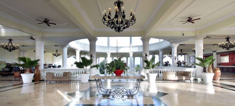 帕拉丢姆夫人汉米尔顿水疗度假大酒店-全包(Grand Palladium Lady Hamilton Resort & Spa - All Inclusive)图片