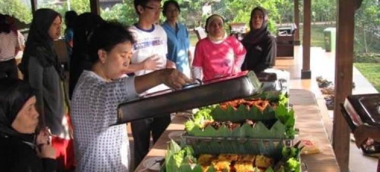 卡玛彭佳格洛旅游宾馆(Kampoeng Wisata Rumah Joglo)图片