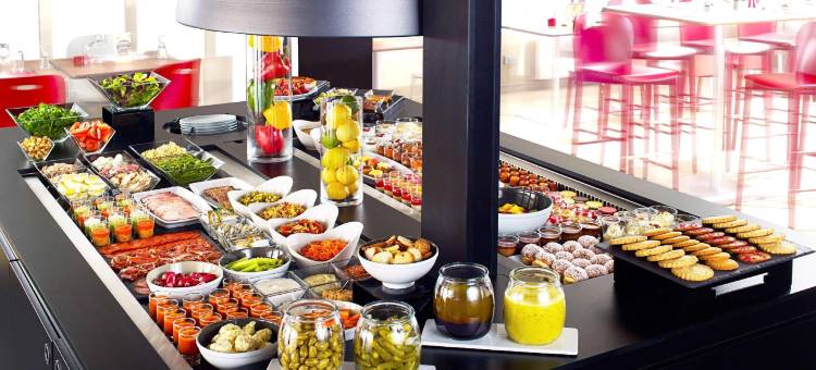 奥尔良北萨兰康铂饭店(Campanile Orleans Nord - Saran)图片