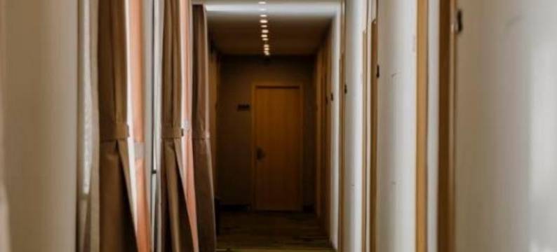 沭阳汉龙酒店(中央商场南京东路店)图片