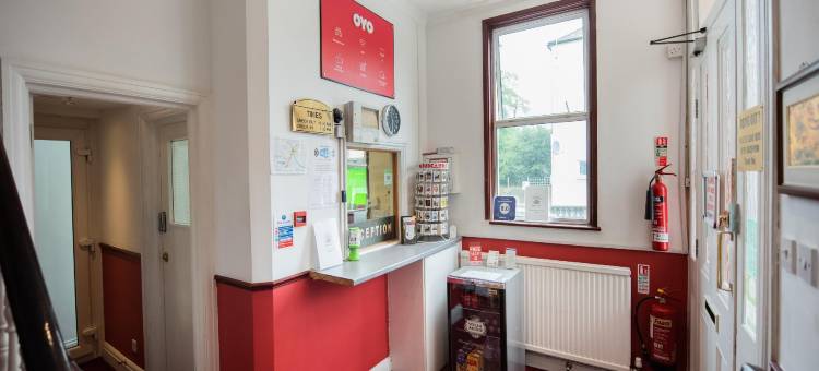 OYO 伦敦维多利亚贝克斯酒店(OYO Bakers Hotel London Victoria)图片