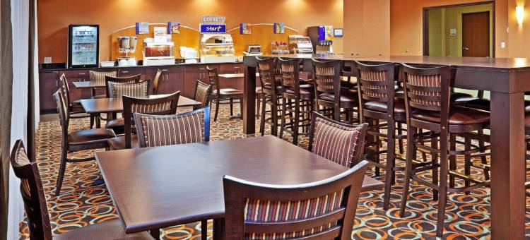 特劳特维尔 - 罗阿诺克北智选假日酒店(Holiday Inn Express Troutville - Roanoke North)图片