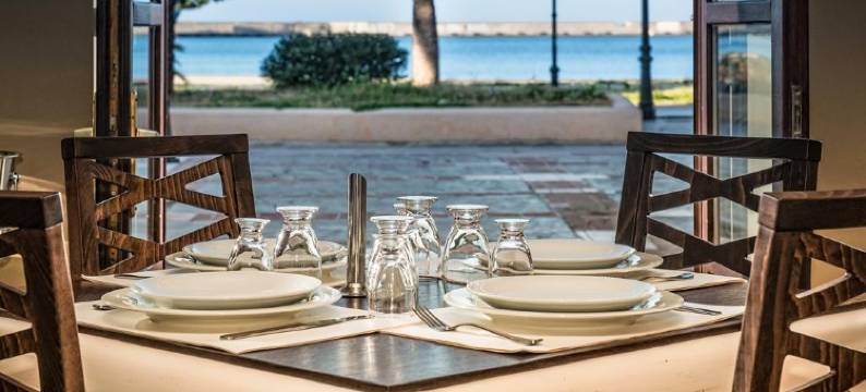 西维塔斯雷希姆讷旅馆(Civitas Suites Hotel)图片