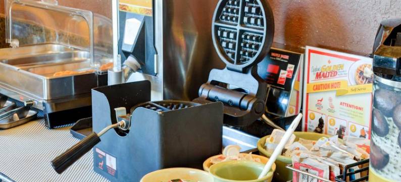 品质酒店王国城 I-70(Quality Inn Kingdom City I-70)图片