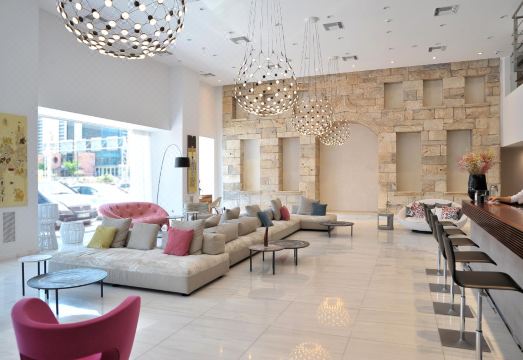 Athenaeum Grand Hotel Hotel Overview