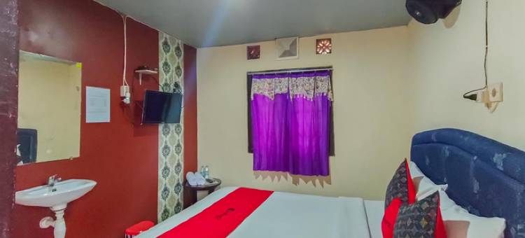 佩塞特红多兹酒店(RedDoorz at Pacet Mojokerto)图片