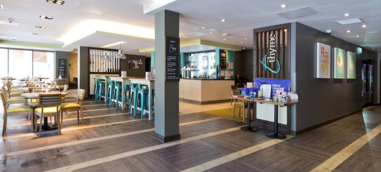 纽伯里镇中心伦敦路普瑞米尔酒店(Premier Inn Newbury Town Centre (London Road))图片