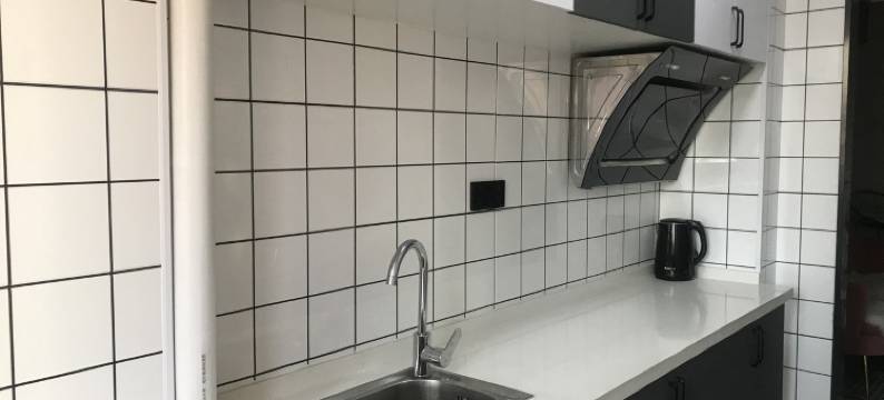 ins温馨浪漫高清投影密码锁公寓(时珍路分店)图片