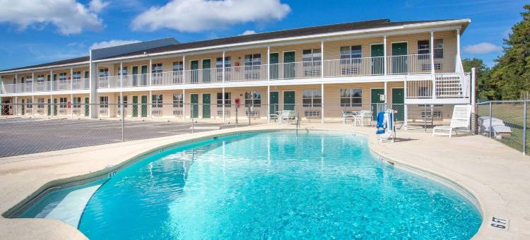 蒙蒂塞洛速8酒店(Super 8 by Wyndham Monticello)图片