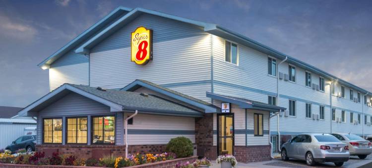 皮尔温德姆速8酒店(Super 8 by Wyndham Pierre SD)图片