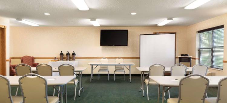 梅森城丽怡酒店(Country Inn & Suites by Radisson, Mason City, IA)图片