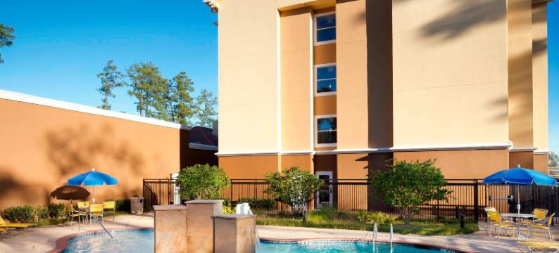 休斯敦洲际机场万枫酒店及套房(Fairfield Inn & Suites Houston Intercontinental Airport)图片