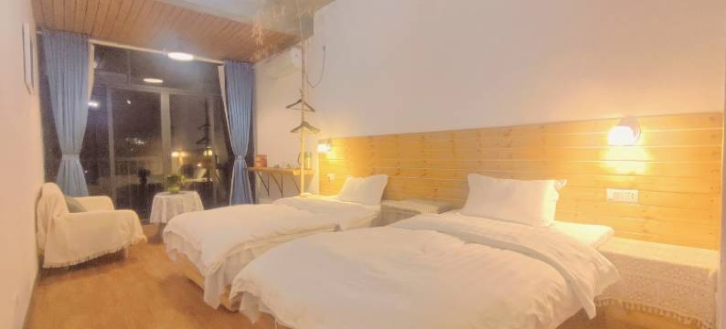 桃花湖的超美民宿图片