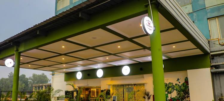 太平洋购物中心绿棕榈酒店(Green Palms Hotel Pacific Mall)图片