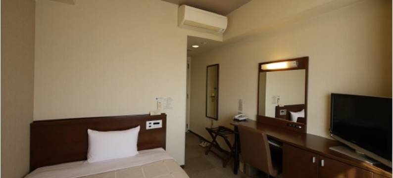 露樱酒店名张店(Hotel Route-Inn Nabari)图片