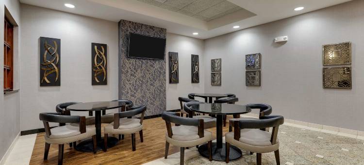 圣约瑟德鲁里套房酒店(Drury Inn & Suites St Joseph)图片