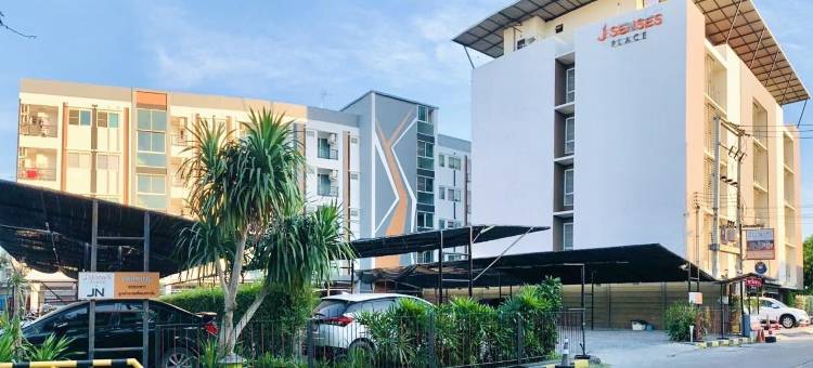 JN 广场酒店(JN Place Rangsit)图片