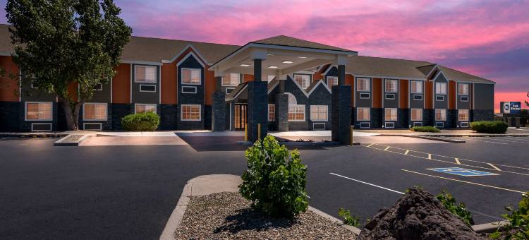 贝斯特韦斯特贝尔蒙特影山酒店(Best Western Bellemont Shadow Mountain Inn)图片