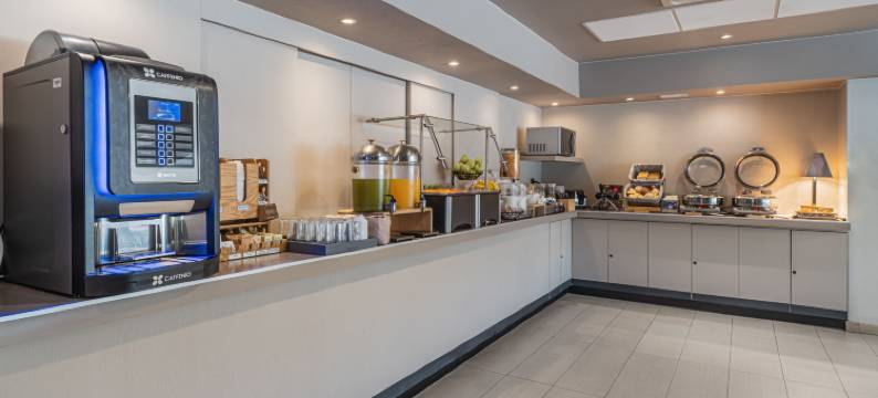 奎雷塔罗万豪城市快捷套房酒店(City Express Suites by Marriott Querétaro)图片