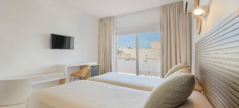 阿祖拉尼地中海酒店(AzuLine Hotel Mediterráneo)图片