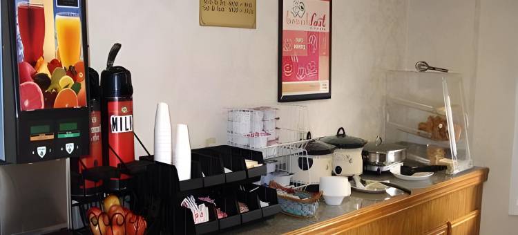 红地毯酒店 - 纳奇兹(Red Carpet Inn - Natchez)图片