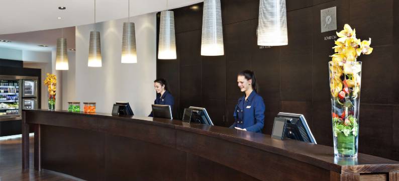 法兰克福机场西诺瀚酒店(NH Frankfurt Airport West)图片