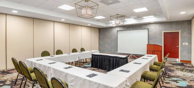 列治文市度假贝斯特韦斯特精品酒店(Best Western Premier Richmond City Gateway)图片