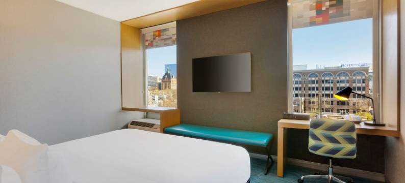 密尔沃基市中心雅乐轩酒店(Aloft Milwaukee Downtown)图片