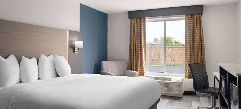 印第安纳波利斯东贝蒙特套房酒店(Baymont by Wyndham Indianapolis East)图片