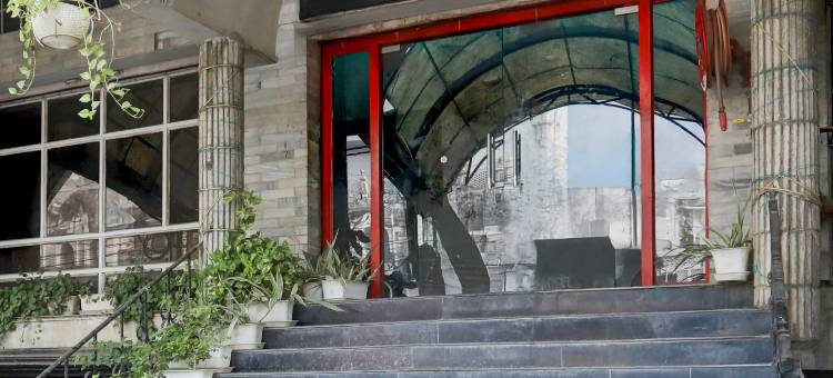 Super Townhouse Prayagraj Near Railway Station Formerly Santosh Palace图片