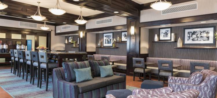 希尔顿欢朋酒店-底特律罗斯维尔(Hampton Inn Detroit/Roseville)图片