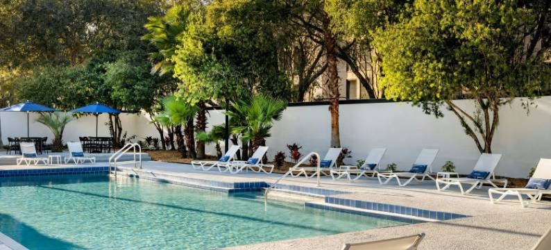 杰克逊维尔迪尔伍德德尔塔酒店(Delta Hotels Jacksonville Deerwood)图片