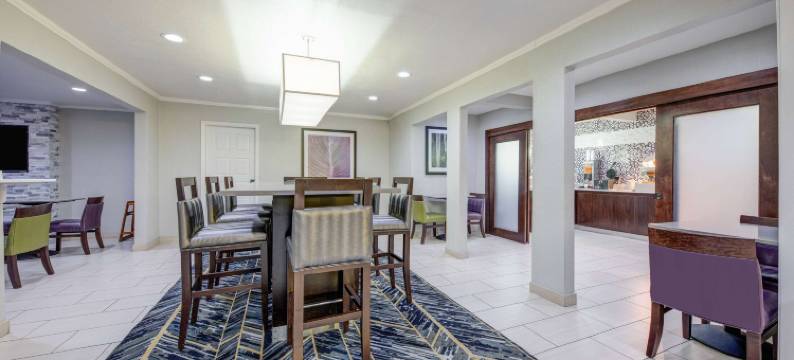 埃尔多拉多拉昆塔温德姆酒店(La Quinta Inn by Wyndham El Dorado)图片