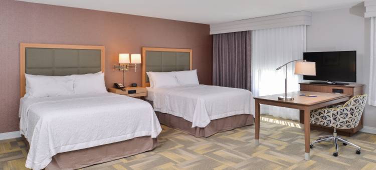 阿尔图纳 - 得梅因希尔顿欢朋酒店(Hampton Inn & Suites Altoona des Moines)图片