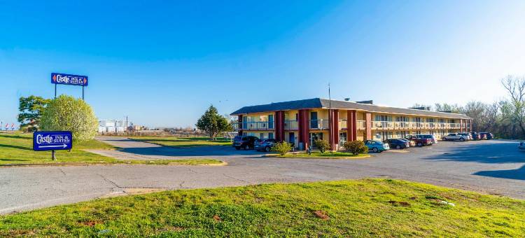 卡斯尔因苏伊特斯由OYO奇卡沙管理(Castle Inn & Suites by OYO Chickasha)图片