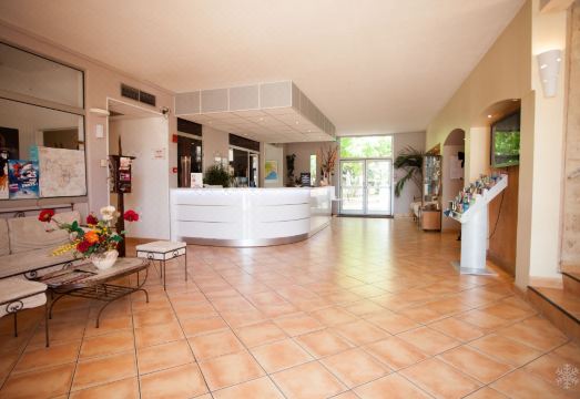 Le Clos de l'Aube Rouge - Montpellier / Castelnau le Lez Hotel Overview