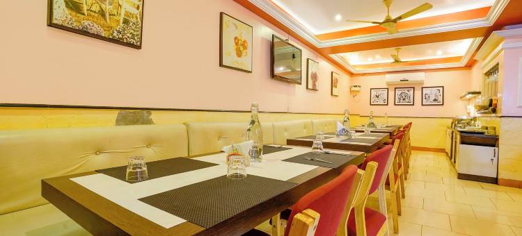 FabHotel Manoshanti - 靠近Big Daddy娱乐场(FabHotel Manoshanti - Nr. Big Daddy Casino)图片