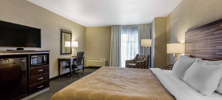 凯艺酒店-福尔布鲁克15号州际公路(Quality Inn Fallbrook I-15)图片