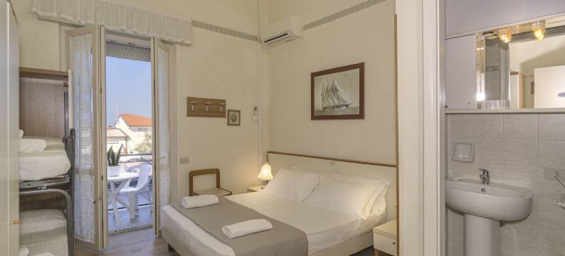 伦格马勒酒店(Hotel Lungomare)图片