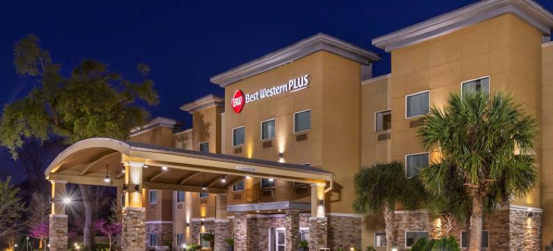 杰克逊湖贝斯特韦斯特优质套房酒店(Best Western Plus Lake Jackson Inn  Suites)图片