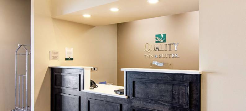 凯艺套房酒店-近丹吉尔奥特莱特购物中心(Quality Inn & Suites Near Tanger Outlet Mall)图片