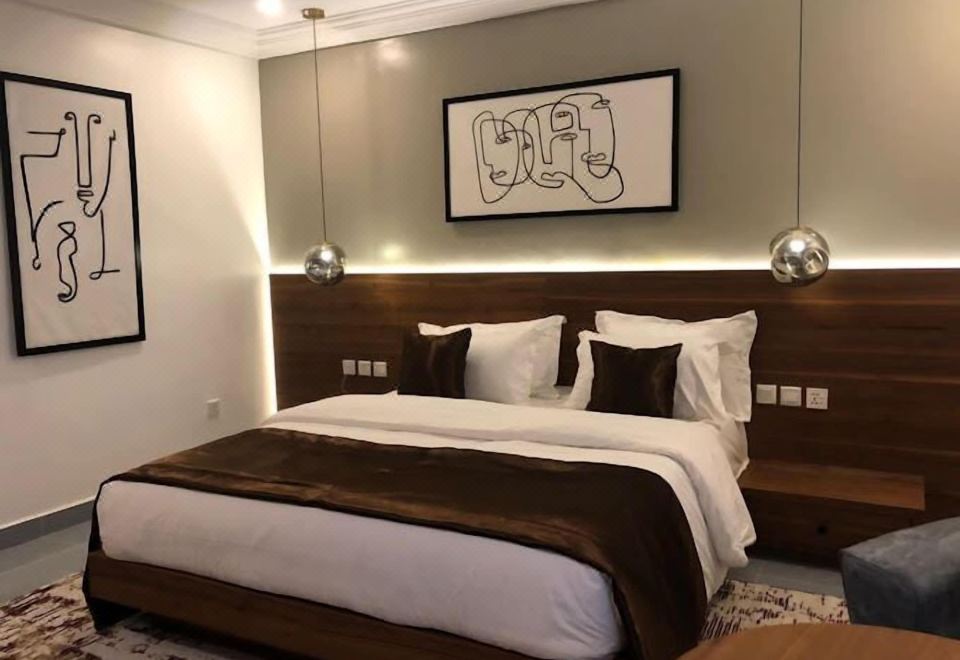 Coco Luxury Apartment Hotel Overview