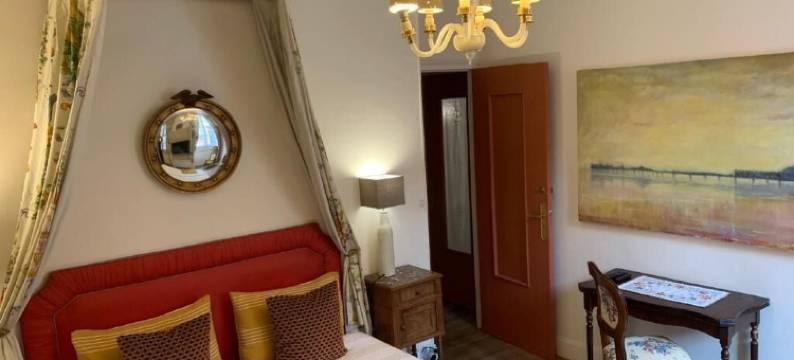 黑色青蛙(La Grenouille Noire)图片