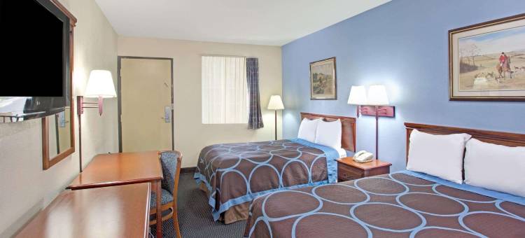 萨沃尼速8酒店(Super 8 by Wyndham Suwanee)图片