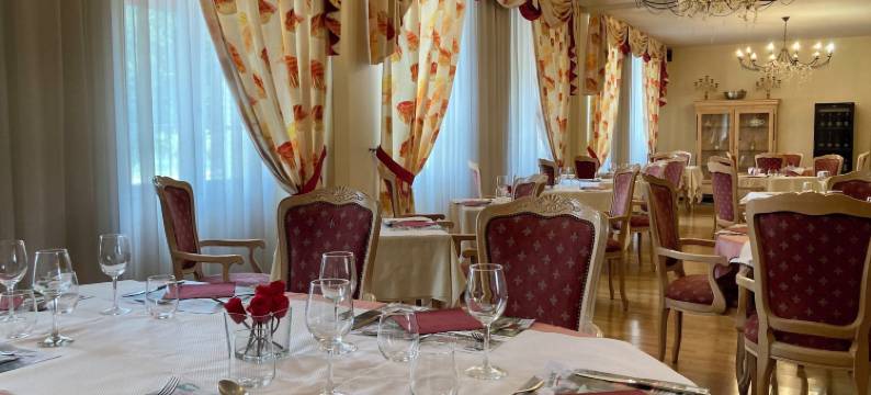 香槟酒店(Hôtel de Champagne)图片