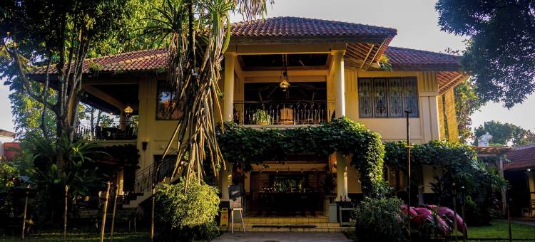 卡育安伦度假村(Kayu Arum Resort)图片